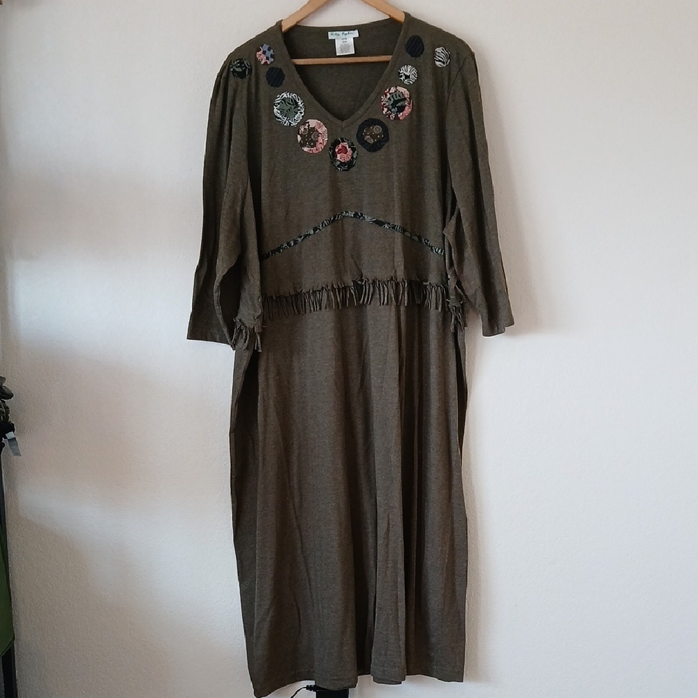 Ulla Popken Green Dress With Fringe At Waist Fabric Flowers Along Neckline